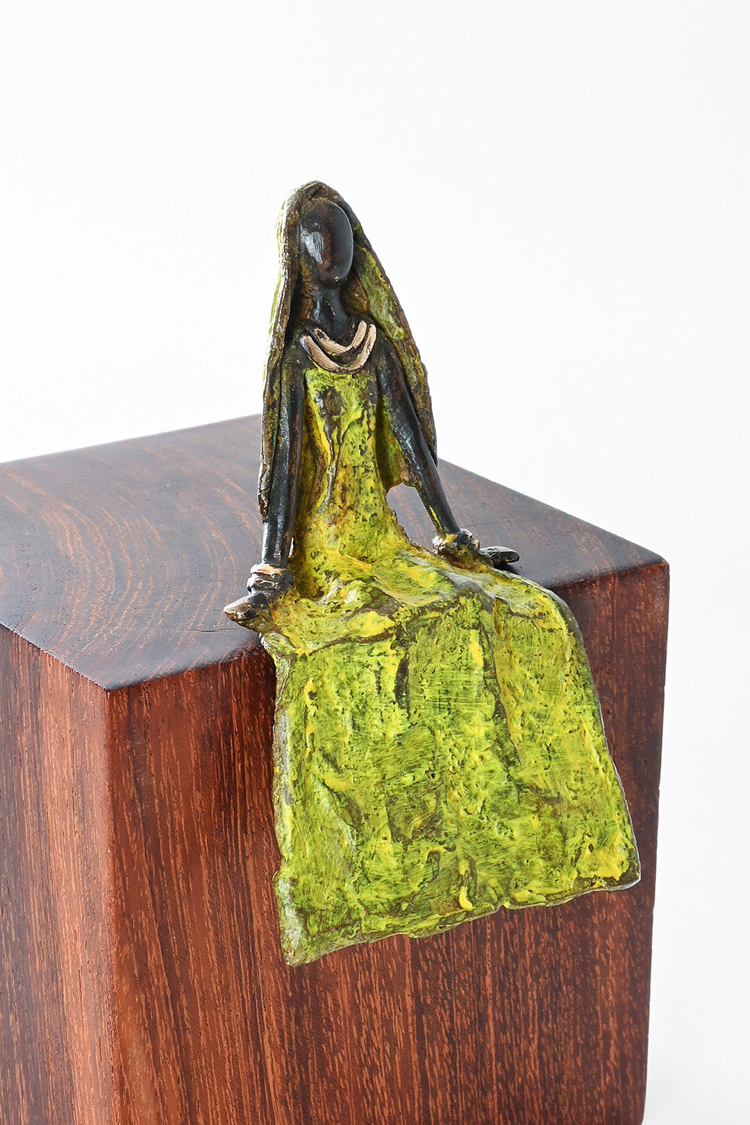 Seated Beauty Burkina Bronze Sculpture