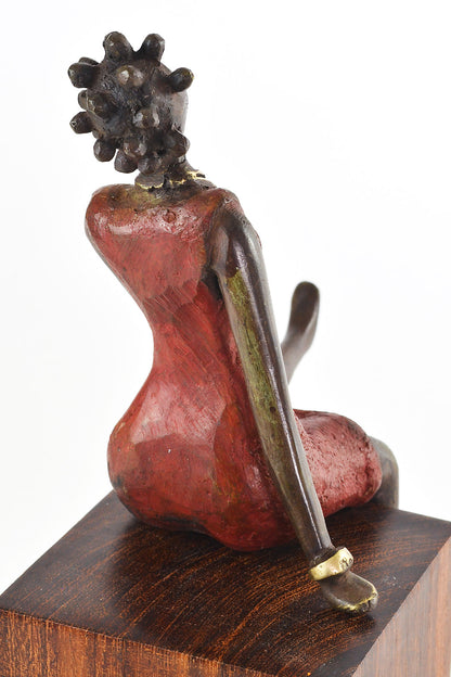 La Femme en Rouge Burkina Bronze Sculpture